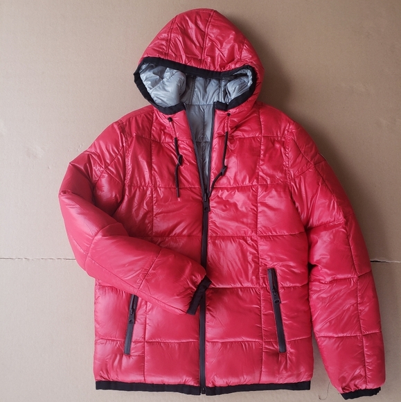 New GUESS Reversible Primal Red Multi Puffer Jacket SZ XS - Picture 7 of 11